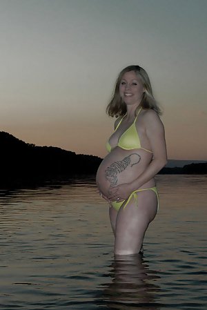 Pregnant Amateur Porn Pics